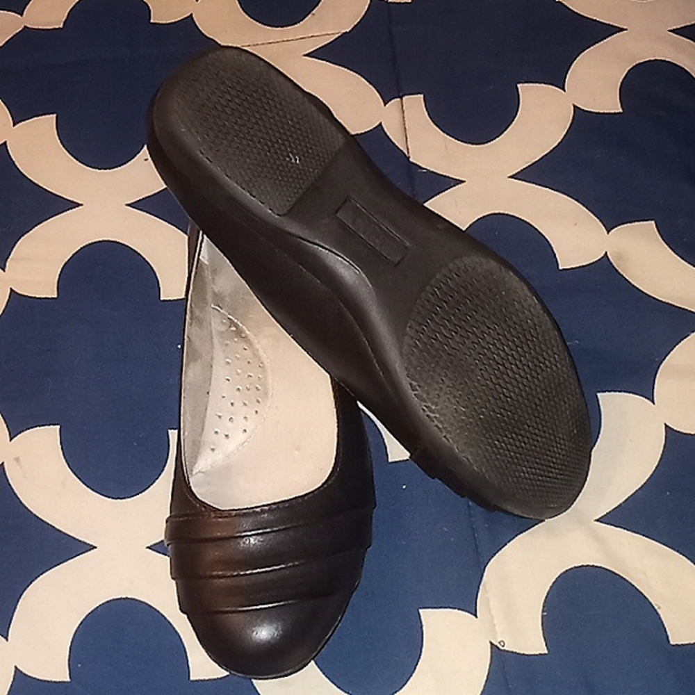 Clara ballet flat from Cliffs by White Mountain Shoes